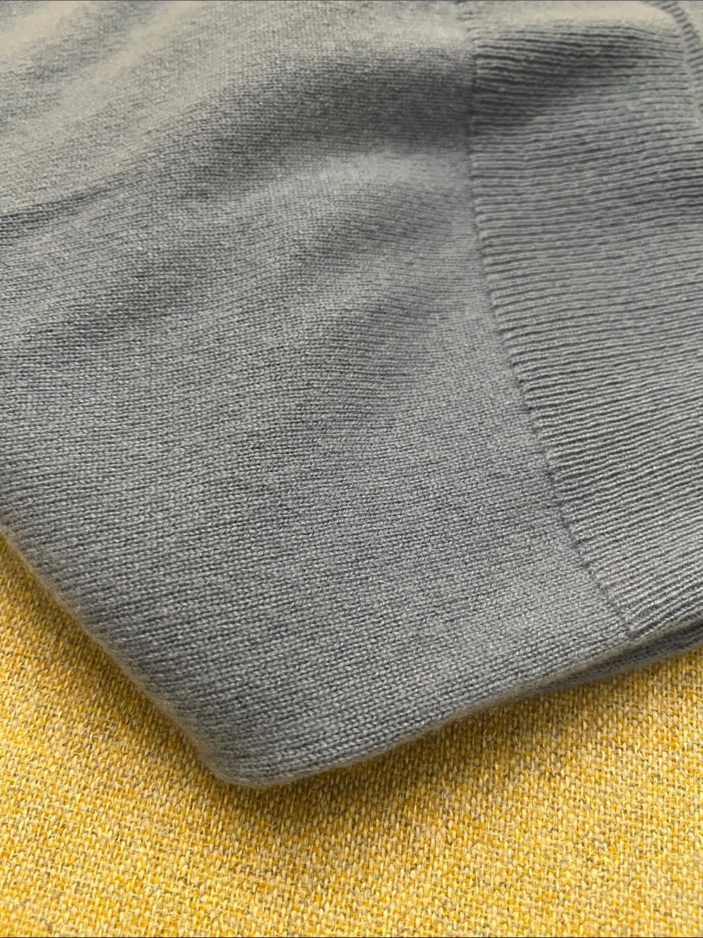 ❤️ Nordstrom Women’s V-Neck Cashmere Sweater in Light Blue